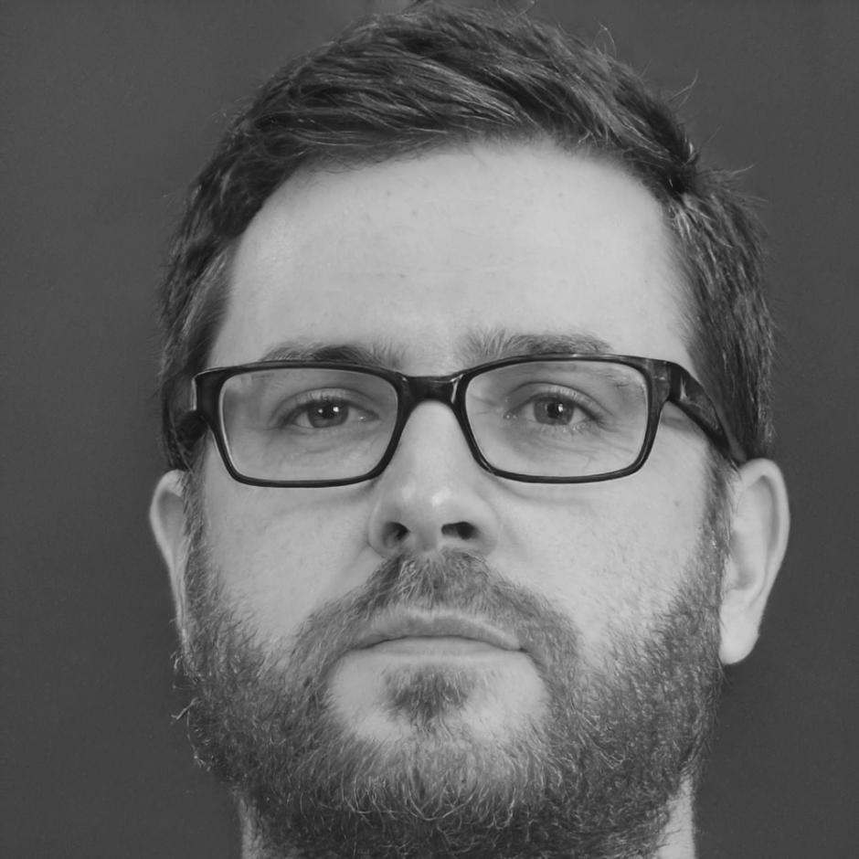 Portraitfoto von Andreas Schmidt